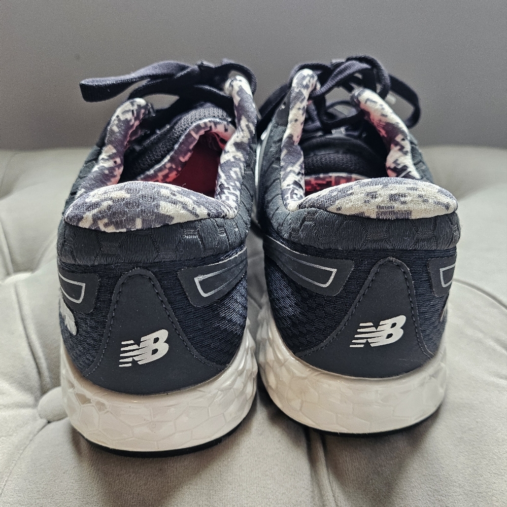 Men's New Balance M1980MJ FRESH FOAM Sneakers 9.5 (2E)